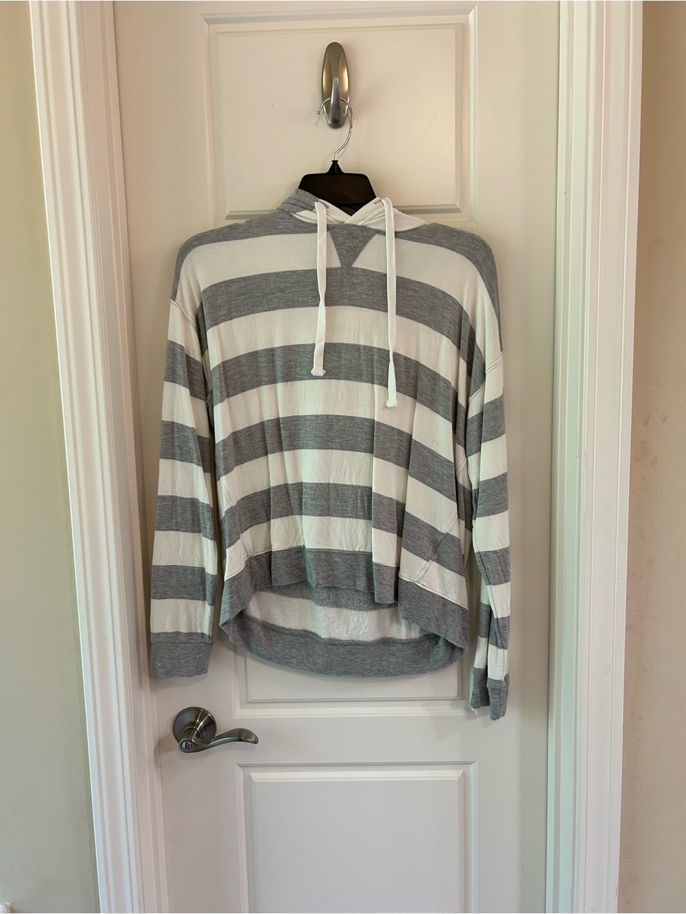 Striped Lightweight Hoodie Sweater - Gray & White